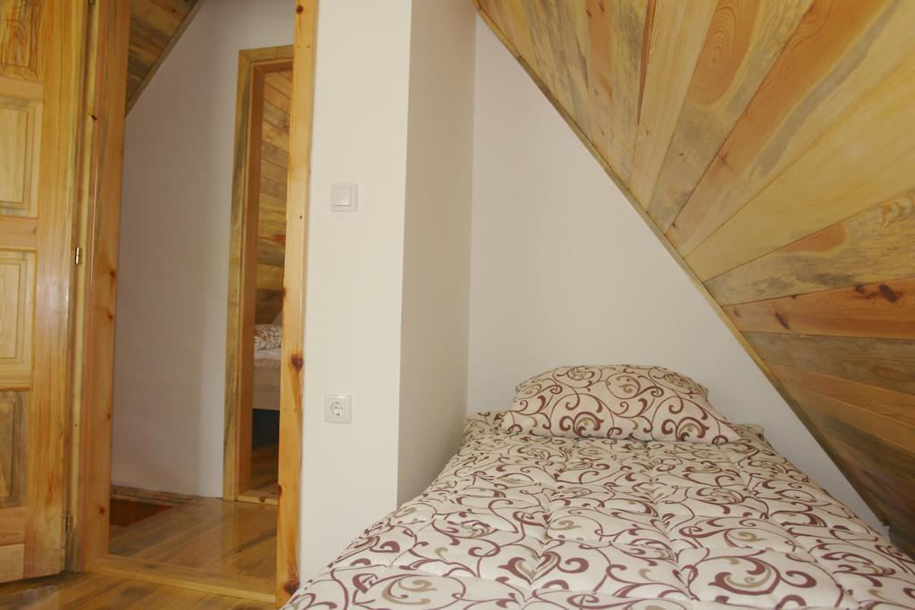 Apartments Milev Mokra Gora Rom bilde